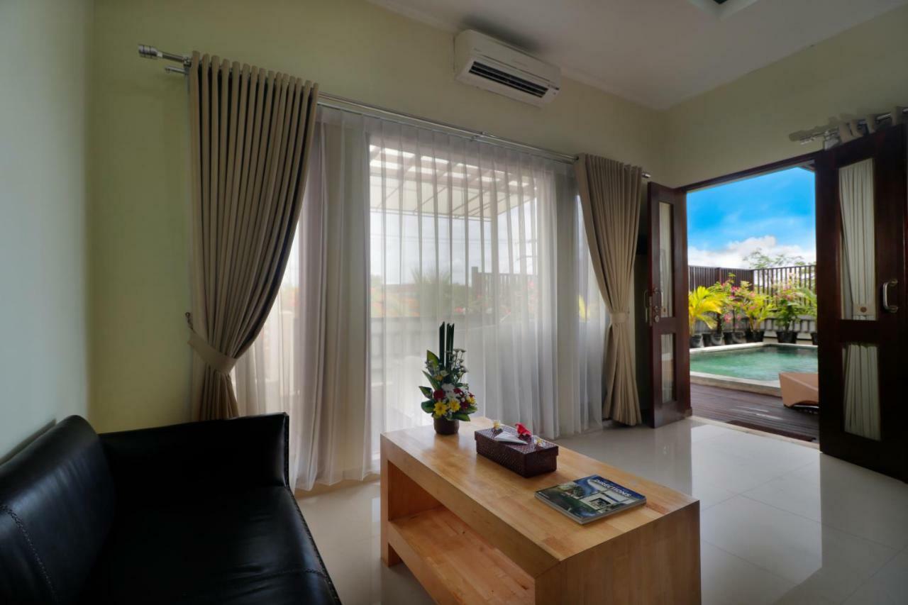 Kori Bali Villa Seminyak Esterno foto